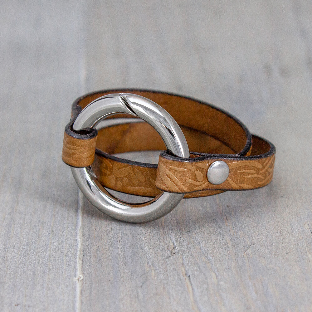 Embossed Brown Spring Gate Bracelet
